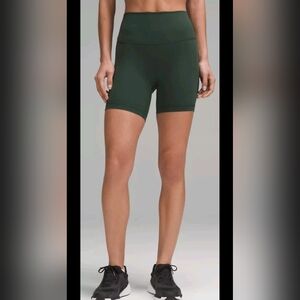 Lululemon FIRE! NWT! Wunder Train HR Short 6" #LW7BESS in Legacy Green. Sz 0.